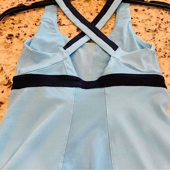 Lululemon Stuff Your Bra Tank II Blue Moon/Inkwell Size 4 - Picture 7 of 8